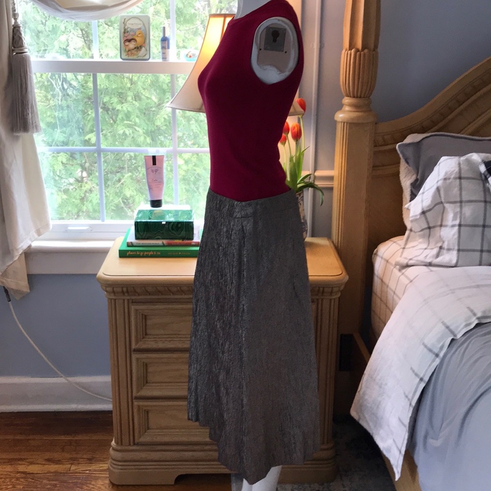 RUNWAY SKIRT! Vera Wang Skirt!! 🥂 - Picture 9 of 14